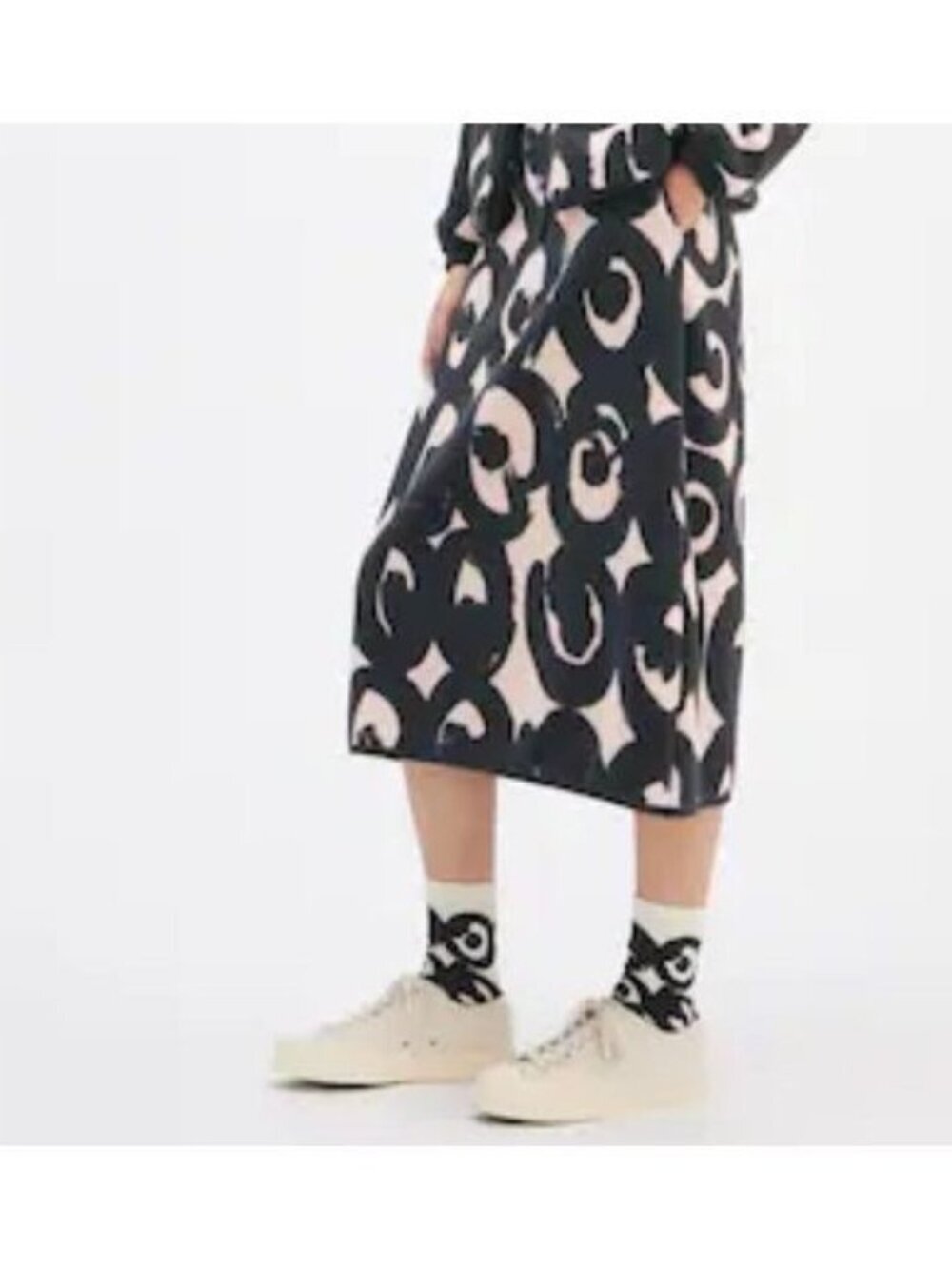 Uniqlo x Marimekko Fleece Midi Skirt Koppelo Print Black White S Minimalist